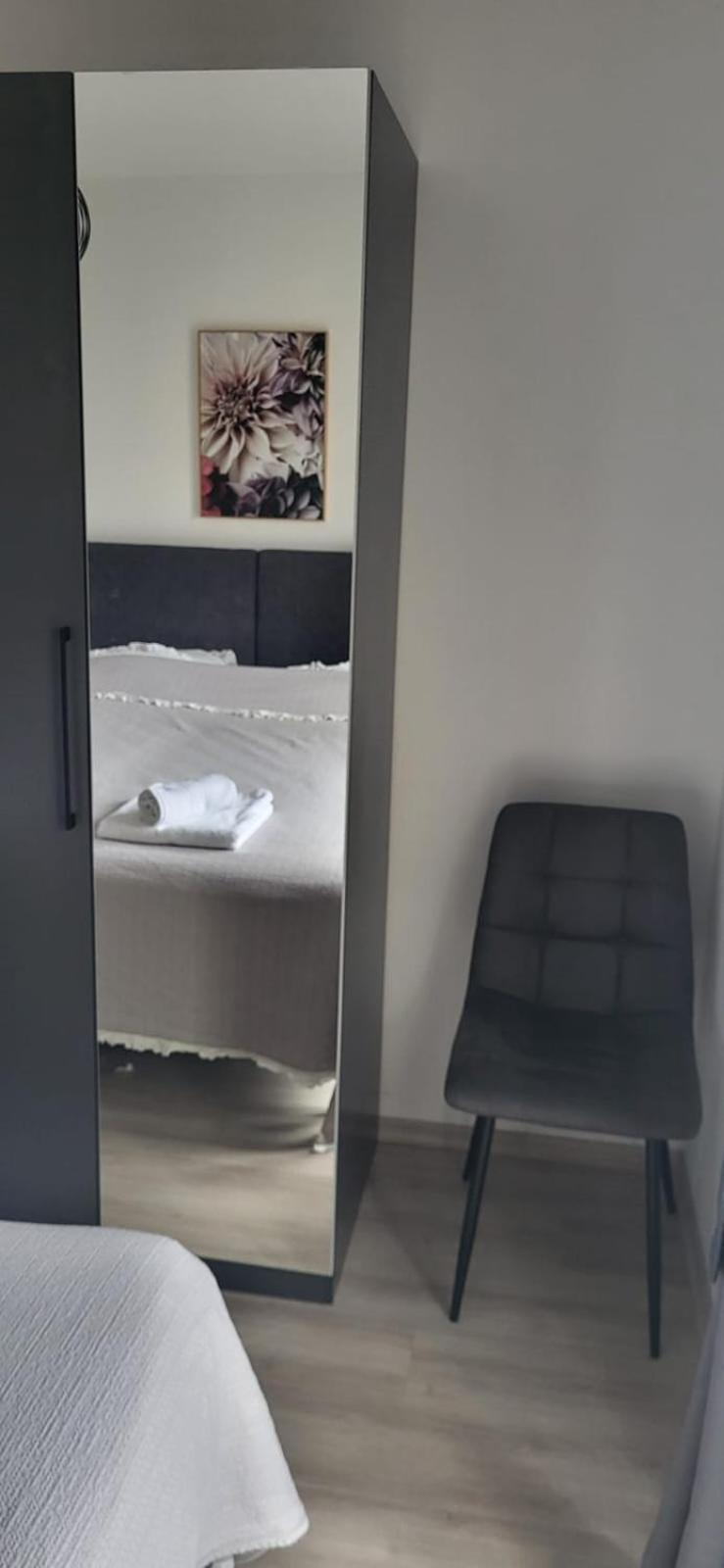 Premium Apartments Adore Novalja Exteriör bild